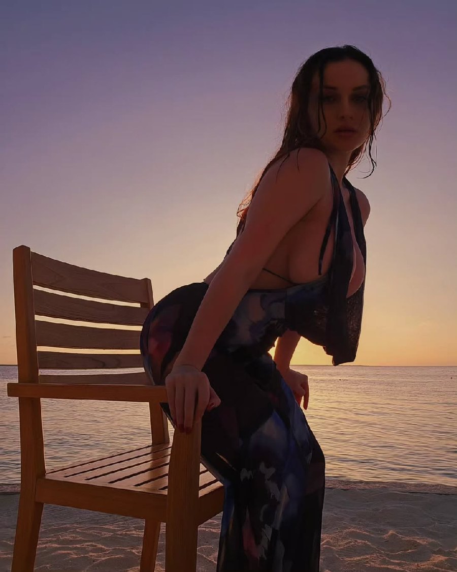 Sexy girl Miranda Faith nude in Bandung