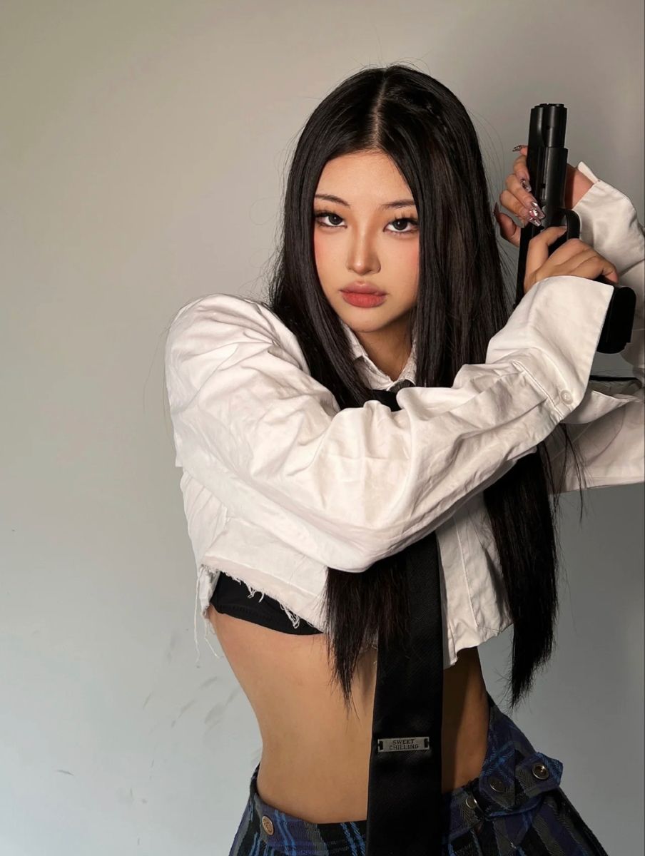 A cozy shot with Sassy girls — straight from Bandung